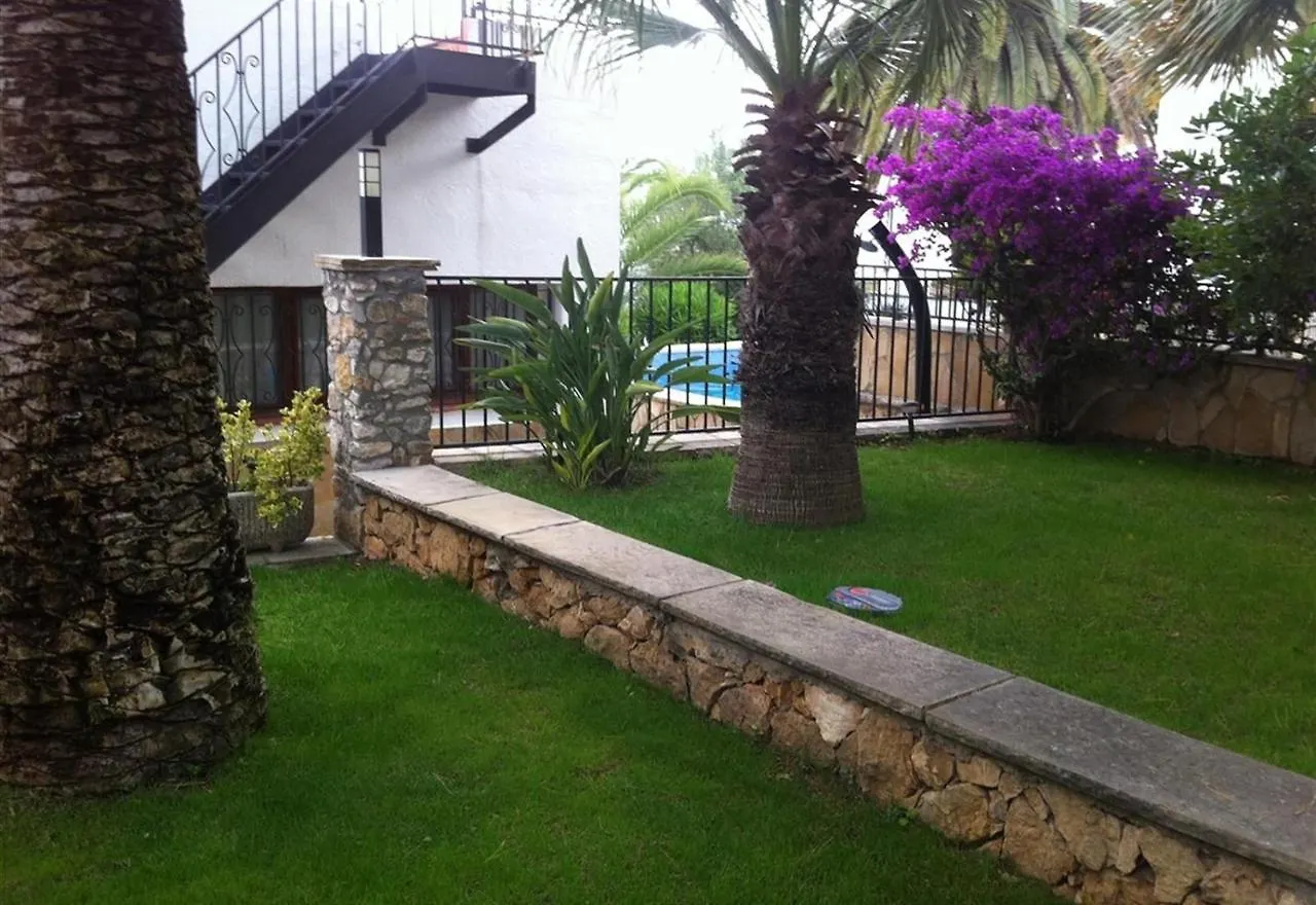 Villa Besides The Sea - 3 Bedrooms Tarragona 0*,