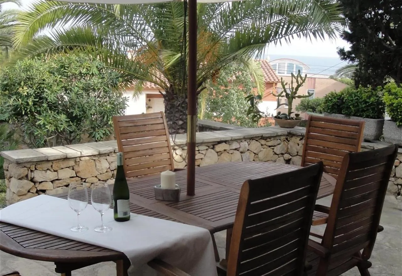 Villa Besides The Sea - 3 Bedrooms Tarragona