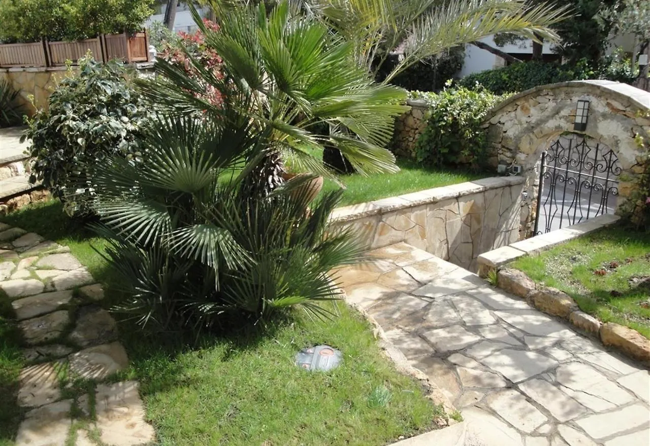Villa Besides The Sea - 3 Bedrooms Tarragona